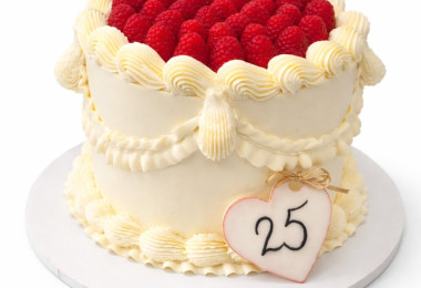 Декорирани торти за поводи /Кръщене, Годишнина, Завършване, Дипломиране/